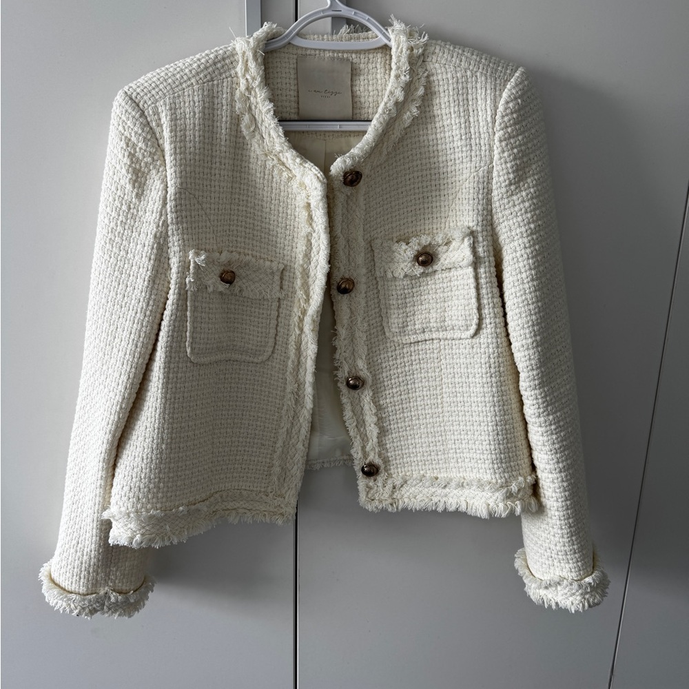 Elegant White Tweed Jacket